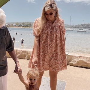 Meet your Posher, Anna-may